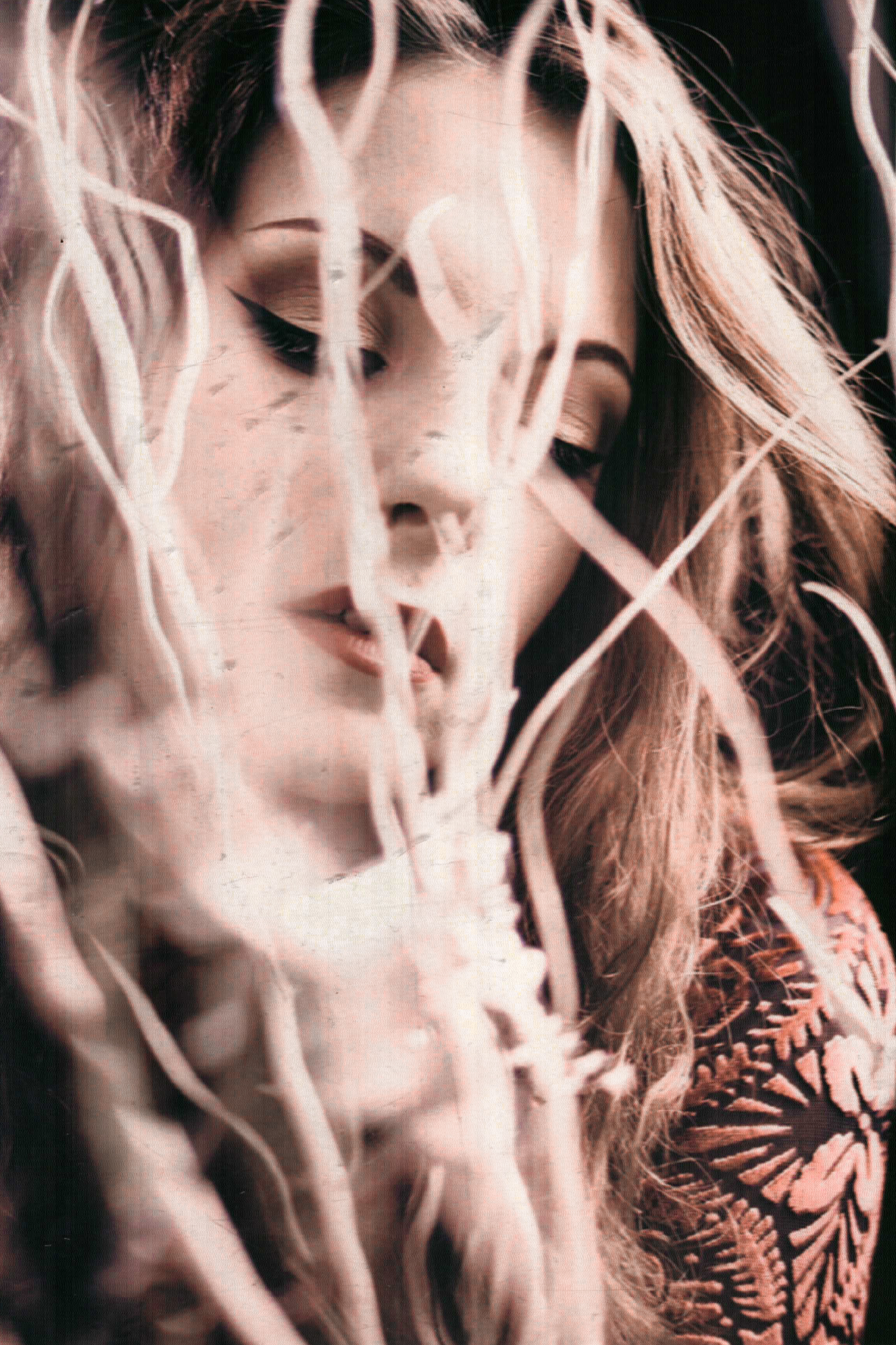 INTERPOSTO — pagina 37, immagine di chiusura, colore finale, Matteo Groppi