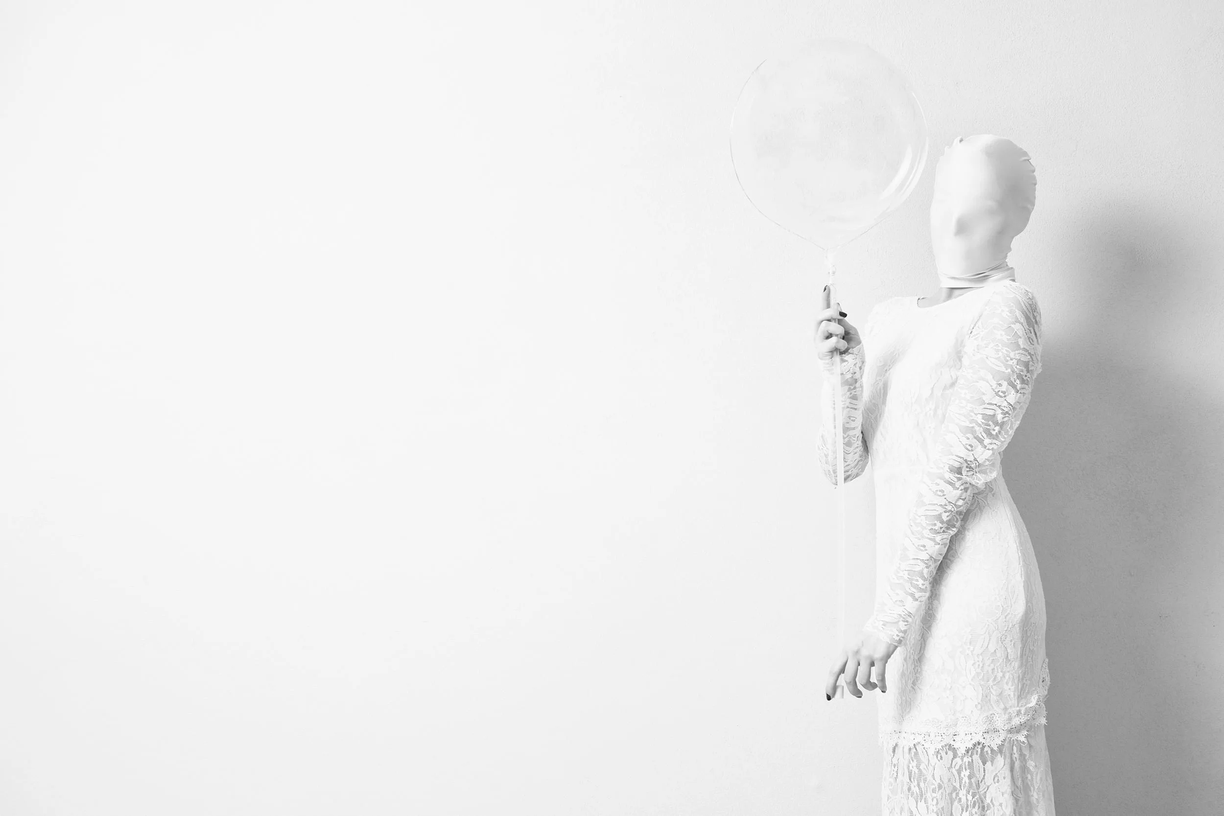 Rumore Bianco – fotografia fine art sull'anonimato e la standardizzazione dell'individuo, corpi ridotti a dati, Matteo Groppi