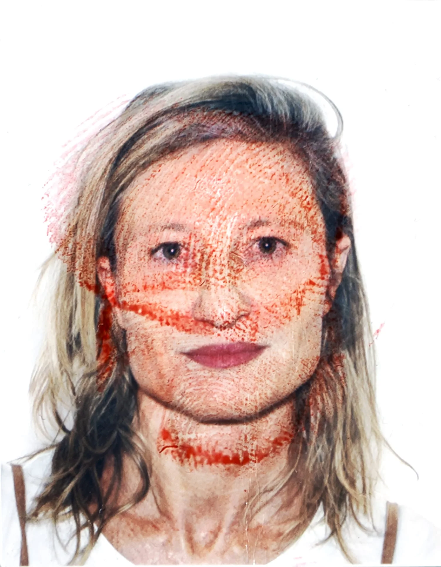 Sei Mia #3 — Fototessera rifotografata con marchio del possesso in rosso, serie sulla cultura patriarcale, Matteo Groppi