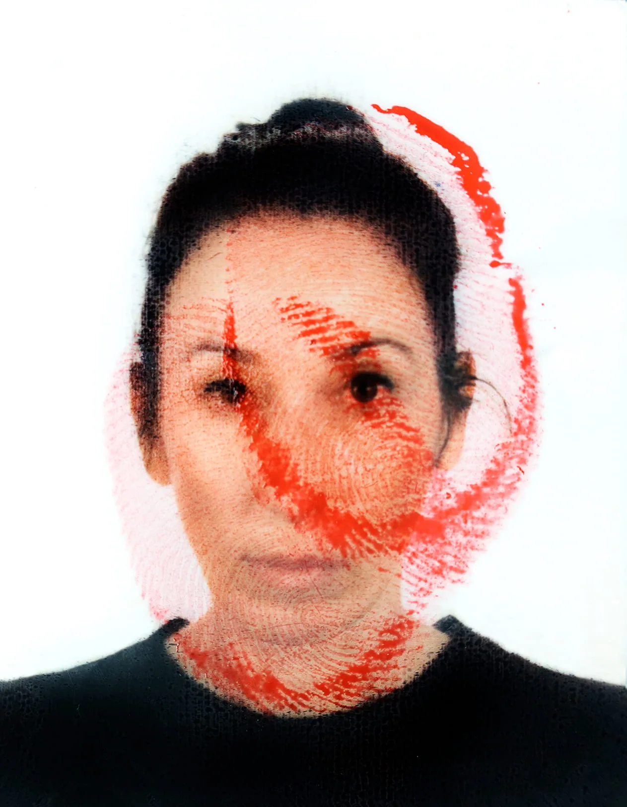 Sei Mia #7 — Serie aperta sulla normalizzazione della cultura del controllo, fotografia artistica Matteo Groppi